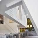 Entrance at Leiden University College The Hague