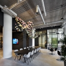 Double glass Route 66 office wall with industrial look an feel