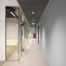 IQ-Single glass wall with full glass door