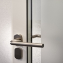 KDD57D with FSB 061076 door handle 