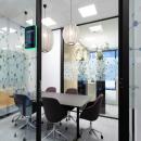 Electronic room reservation system mounted on the door frame