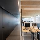 Working space with hall way on the leftside