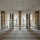 4 meter high glass partition at Adagio in Amsterdam