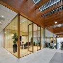 Partition wall with a double door of QbiQ