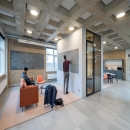 Single glass partitions at Nikhef Amsterdam