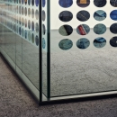 90 degree full glass corner