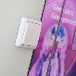 Lightswitch inside a QQ1 free standing glass office box 