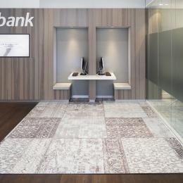 Client "do-it-self center" in the main hall of Rabobank Capelle a/d IJssel