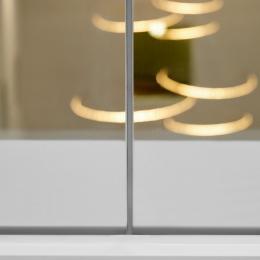 Kit seam join of two fire resistant glass panels.