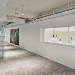 Corridor and office dividing partitions wall