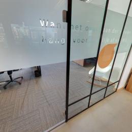 Single glass old fashion industrial look demountable wall