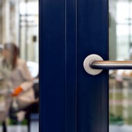 Detail aluminum KDEC frames door in a DK58 door frame
