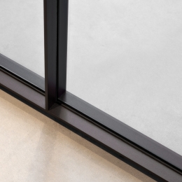 Detail Route 66 Bright floor and vertical element