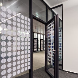 KDD90F framed door at Positive Footprint Wearhouse  Dorsten Germany.