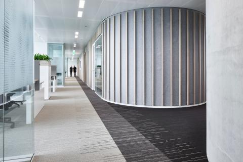 Glass corner with a single and double glass wall.