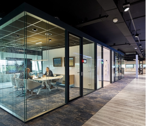 A free standing office unit with high acoustic values 