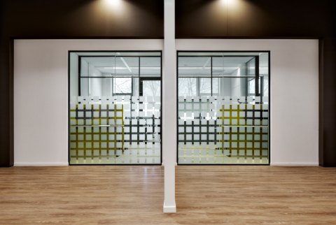 IQ-PROTECT Hightech EI60 fire resistant glass wall 