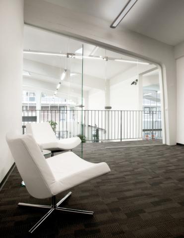Full glass partition with special fitting at Stadswonen Rotterdam