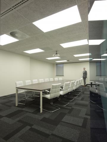 Boardroom at Lucrasoft Hendrik-Ido-Ambacht with blue glass door