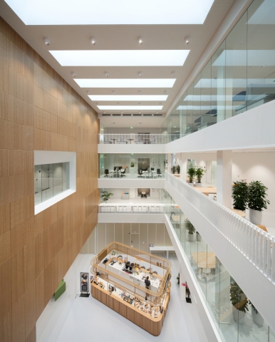 Over 3 meters high fireproof and fall-through resistant glass wall.