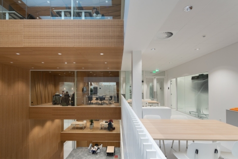 Over 3 meters high fireproof and fall-through resistant glass wall.
