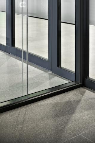 IQ Protect Fire Hightech EI30 fire resistant wall with high acoustic values