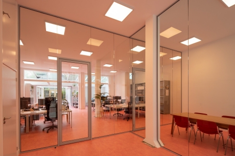 Single glass office partition at the Roffaa in Rotterdam